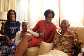 Michelle_Obama_Nelson_Mandela.jpg