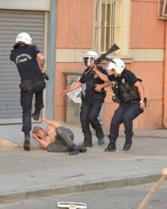 Turkey_protests_1_long.jpg