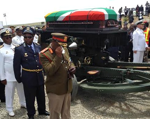soldier cries mandela funeral