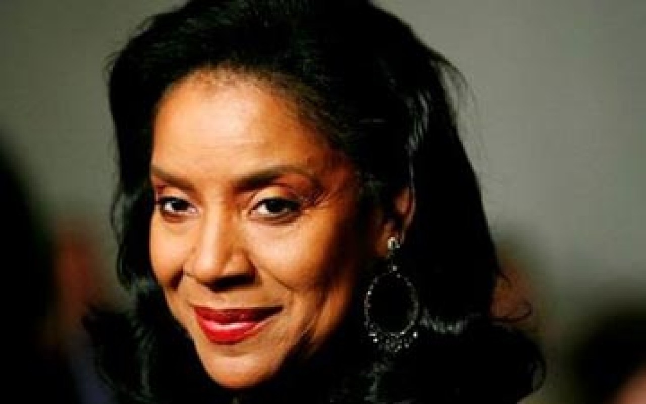 BL_Phylicia_Rashad_page-bg_4719