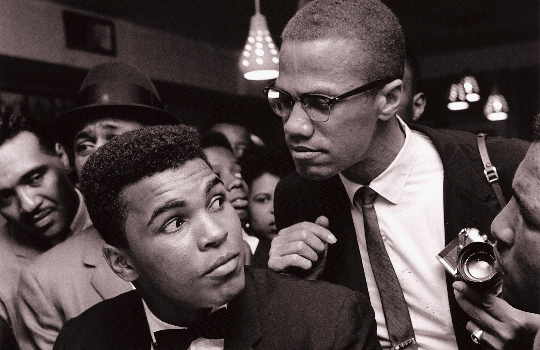 5e68d625_voc_sport_box_1_pic_ali_malcolm_x