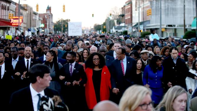 Members Of The Cast From Movie Selma March Over Edmund Pettus Bridge