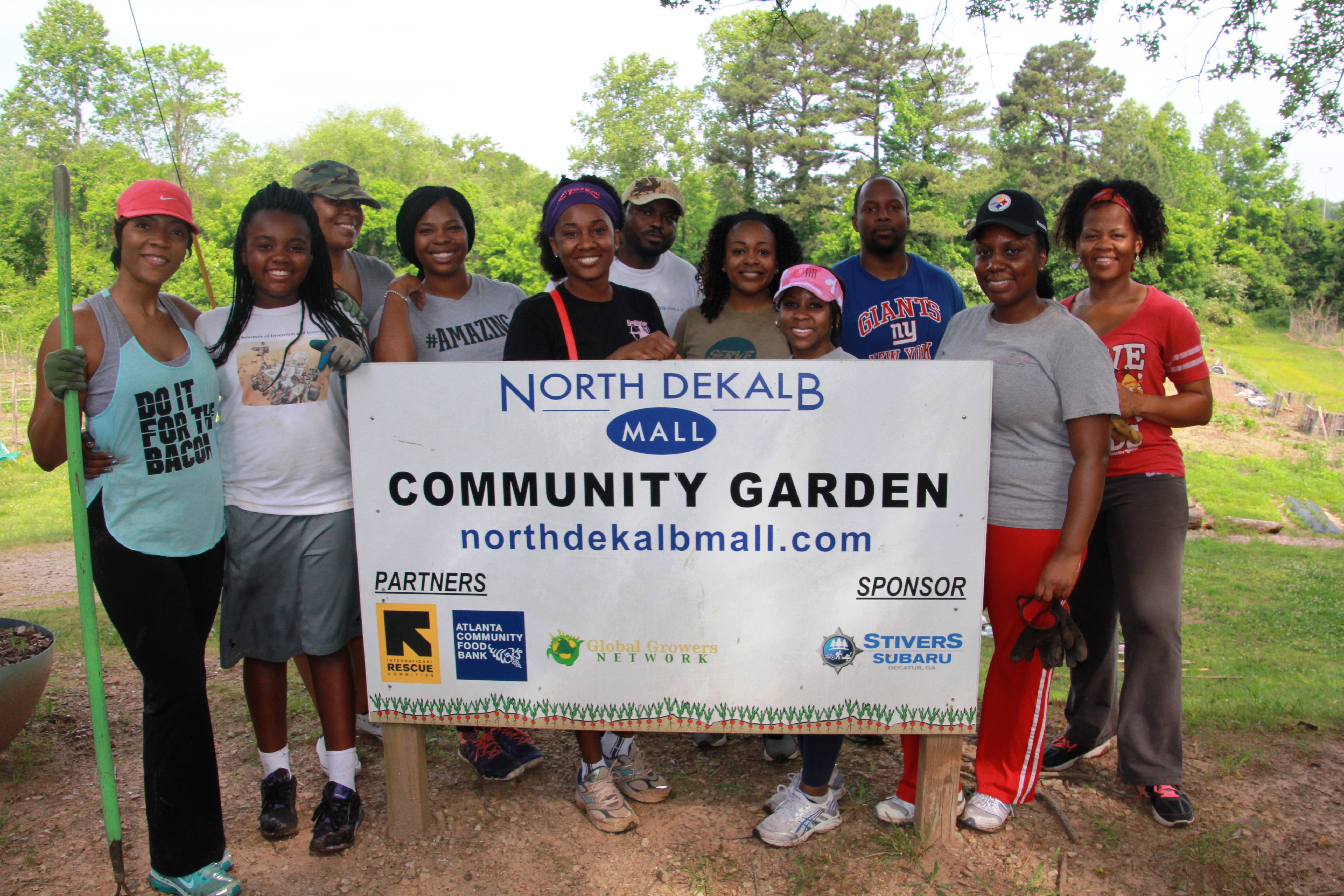 Atlanta S Black Mba Teamed With Food Bank To Improve Community