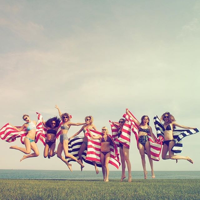 taylorswift4th2-640x640