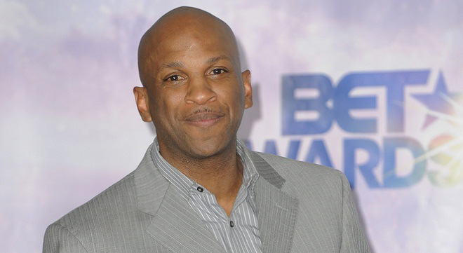 06/26/2011 - Donnie McClurkin - 2011 BET Awards - Press Room - Shrine Auditorium - Los Angeles, CA, USA - Keywords: Orientation: Portrait Face Count: 1 - False - Photo Credit: Allen Berezovsky / PR Photos - Contact (1-866-551-7827) - Portrait Face Count: 1