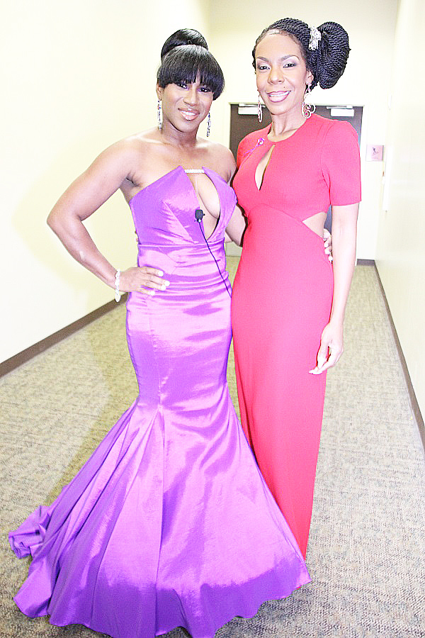 Thompson, left, with Andrea Kelly, ex-wife of singer R. Kelly