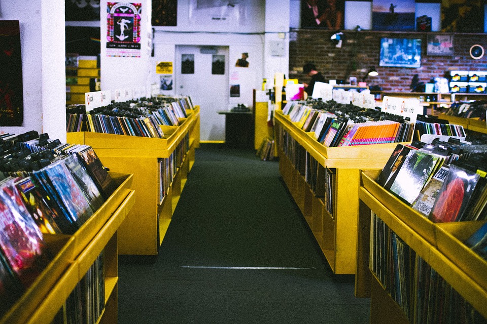 record-store-925553_960_720