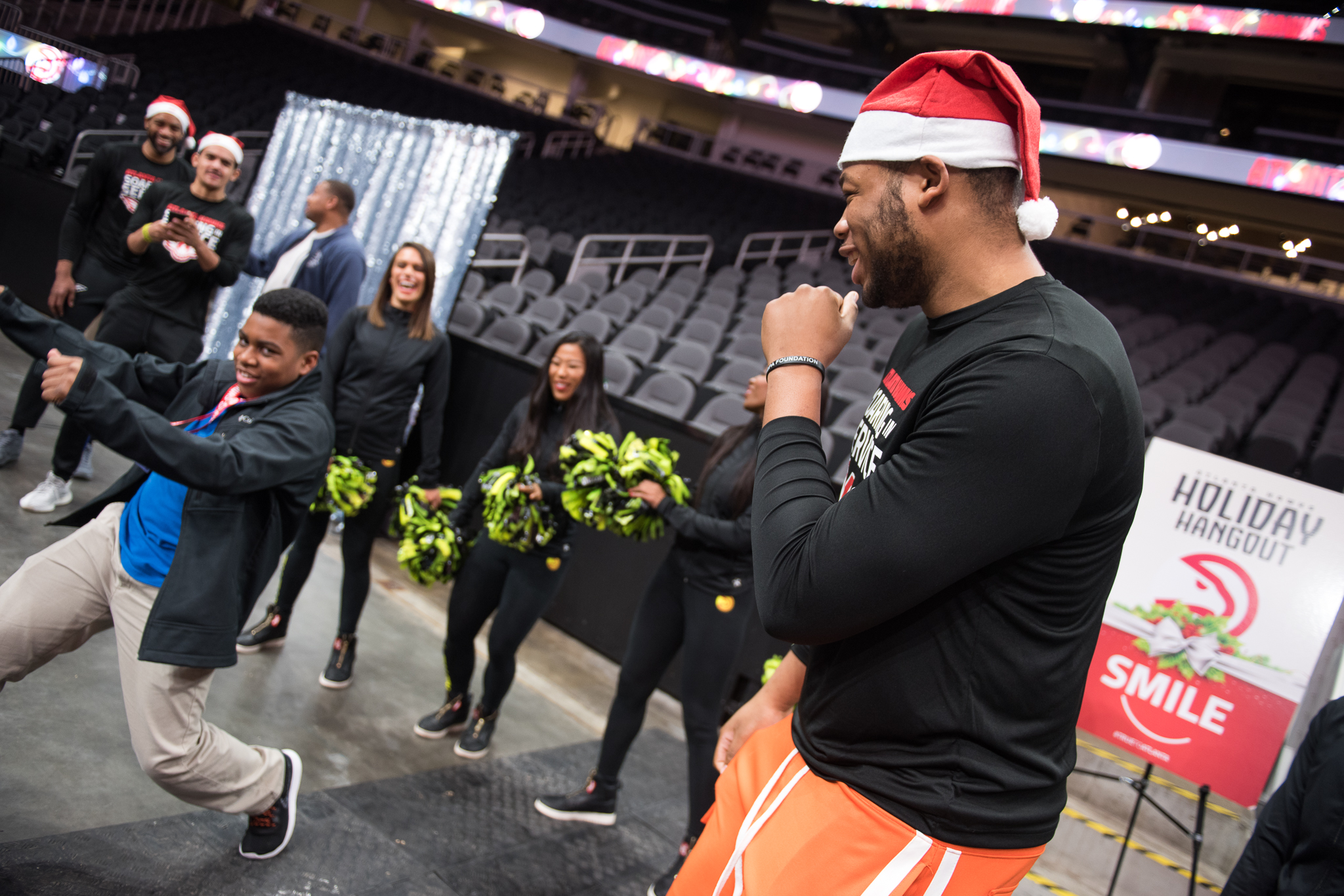 Atlanta Hawks Give Back to Area Youth with "Holiday Hangout" Experience