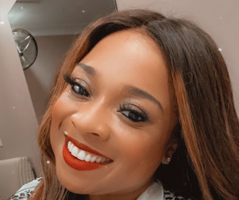 Award-winning artist Kierra Sheard releases 'Kierra' [watch videos