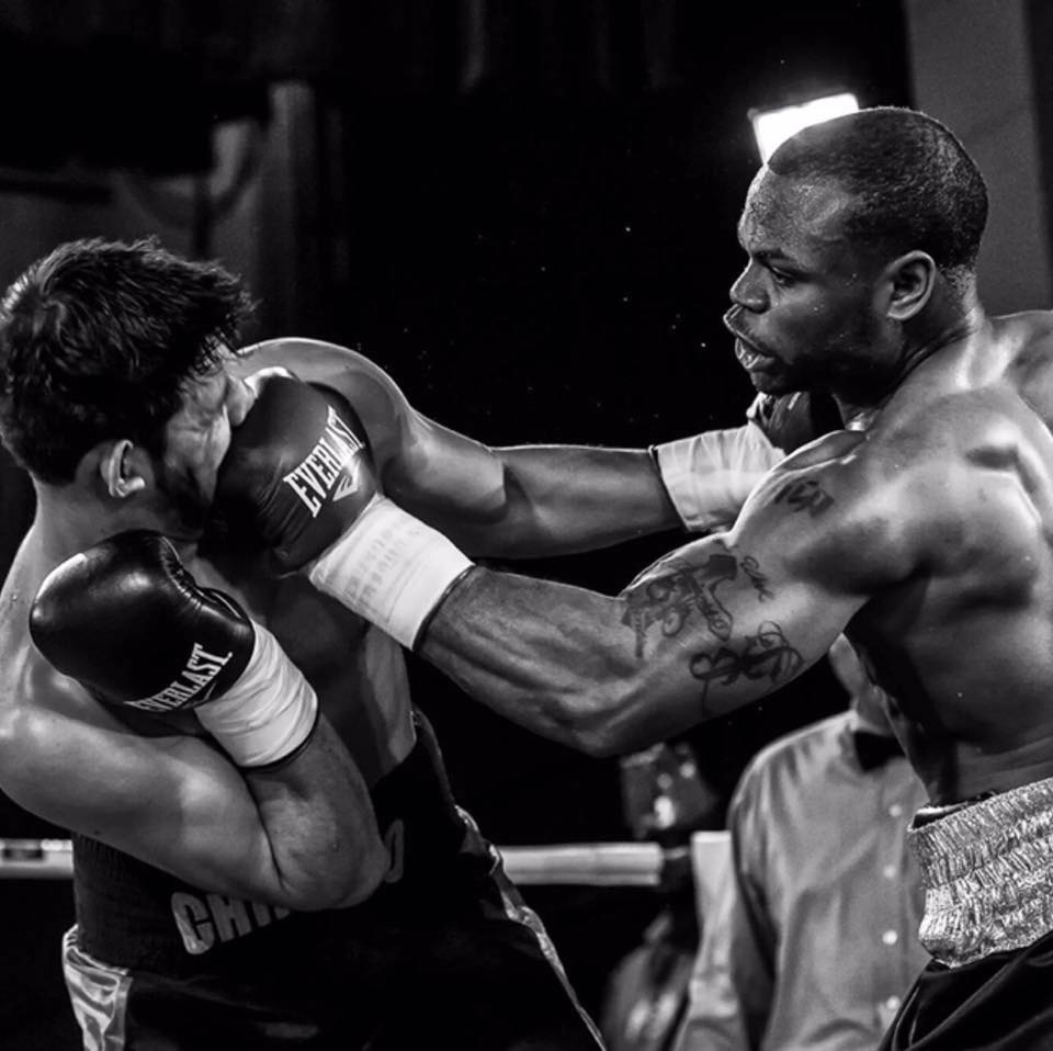Hero boxer DeAndre Ware saves fight promoter's life | Atlanta Daily World