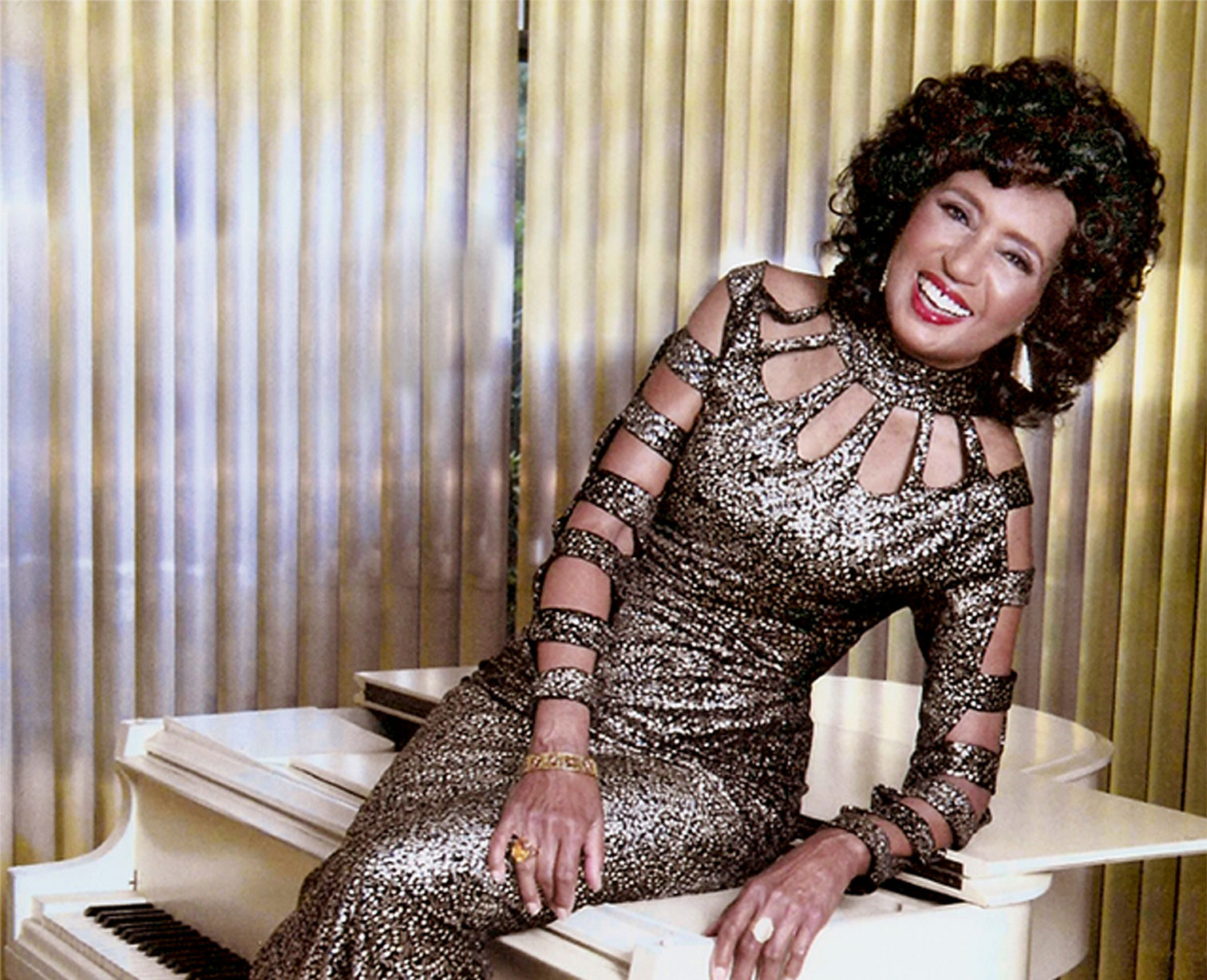 jo thompson on piano Photo