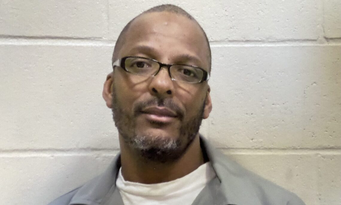 Black Man Who Spent Over 30 Years In Jail For Murder He Didn't Commit ...