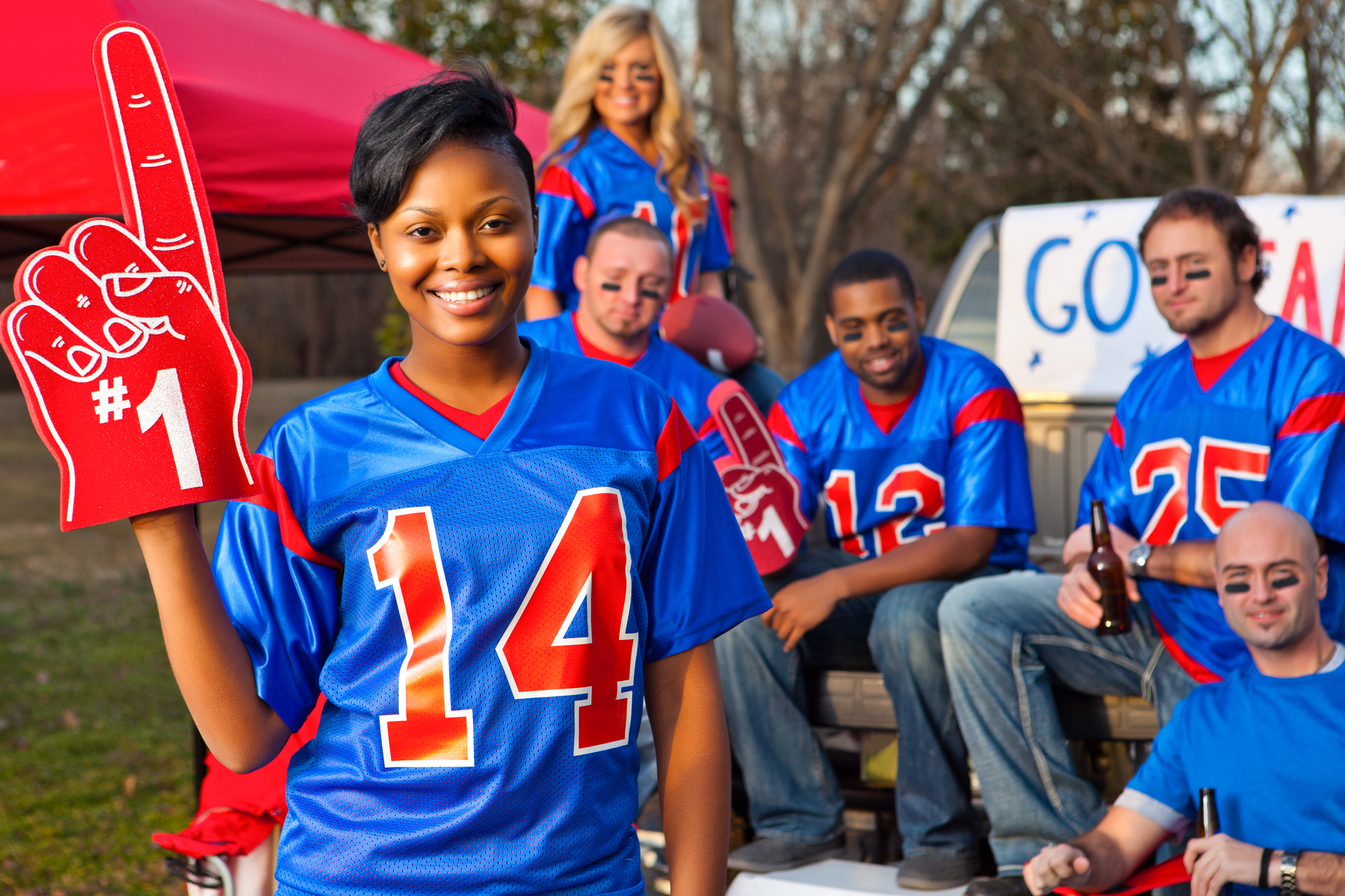 Be a Tailgating Legend This Football Season