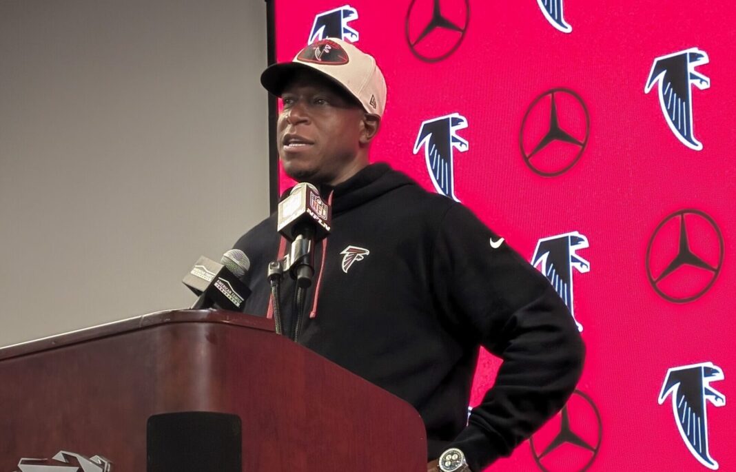 raheem-morris-1-scaled-e1727674140157